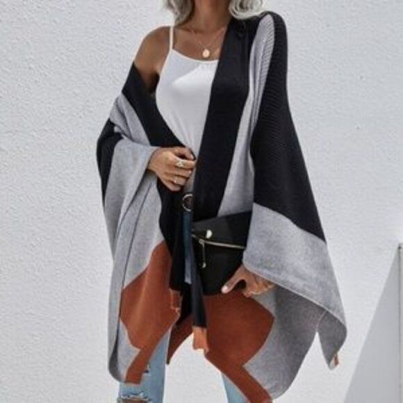 Cozy Grey Black Oversized Open front Shawl Poncho - Picture 1 of 9